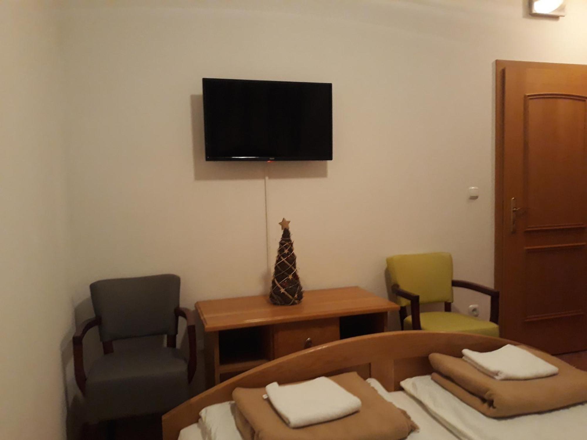 Gradska Kavana Guest House Kupres  Room photo